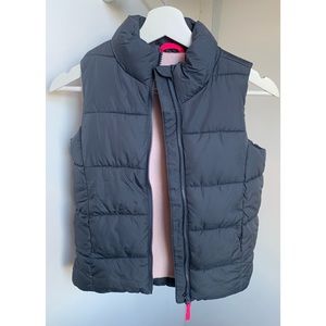 Old Navy • M • Girls Puffer Vest Fleece Lined Zip Up Grey/Pink